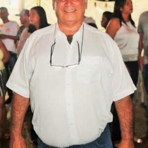 Prefeitura e ACISV promovem grande festa de virada de ano em Santa Vitória (75)