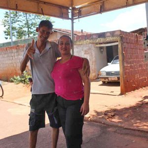 Com recursos próprios Prefeitura entrega primeira casa Social (25) Com recursos próprios Prefeitura entrega primeira casa Social (25)