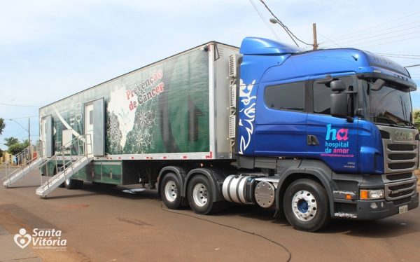 Líderes do Executivo e da AVCC recepcionam Carreta do Amor de Barretos