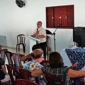 Prefeito Salim Curi e autoridades participaram do lançamento da Campanha da Fraternidade de 2019