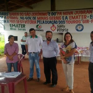 reunião para mobilização da chamada ANATER EMATER-MG - ATER Leite em Santa Vitória (11)