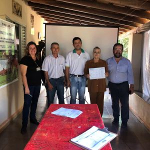 reunião para mobilização da chamada ANATER EMATER-MG - ATER Leite em Santa Vitória (12)