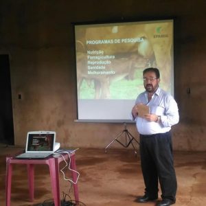 reunião para mobilização da chamada ANATER EMATER-MG - ATER Leite em Santa Vitória (8)