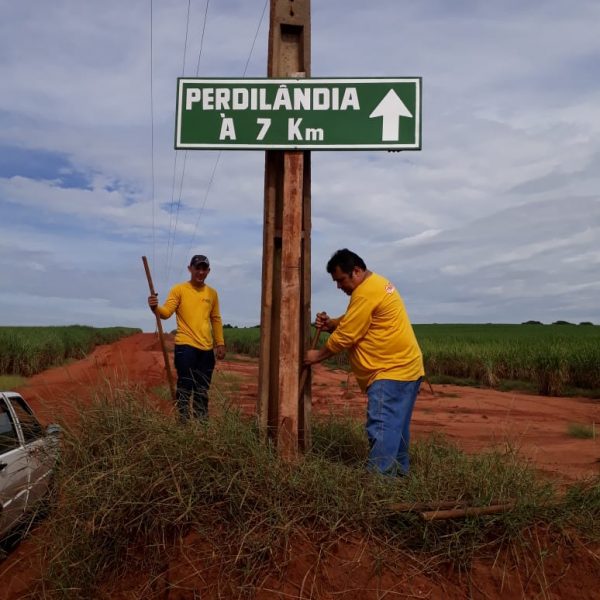 Prefeitura Municipal prepara sinalização para a Festa da Cavalgada 2 Prefeitura Municipal prepara sinalização para a Festa da Cavalgada 2