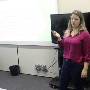 Projeto nas escolas de Santa Vitória estimula consciência ambiental