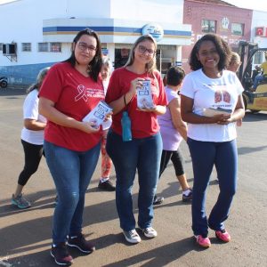 Dia Mundial Sem Tabaco teve caminhada e orientações com profissionais de saúde em Santa Vitória (14) Dia Mundial Sem Tabaco teve caminhada e orientações com profissionais de saúde em Santa Vitória (14)