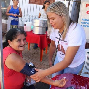 Dia Mundial Sem Tabaco teve caminhada e orientações com profissionais de saúde em Santa Vitória (4) Dia Mundial Sem Tabaco teve caminhada e orientações com profissionais de saúde em Santa Vitória (4)