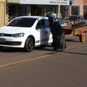 Dia Mundial Sem Tabaco teve caminhada e orientações com profissionais de saúde em Santa Vitória (8) Dia Mundial Sem Tabaco teve caminhada e orientações com profissionais de saúde em Santa Vitória (8)