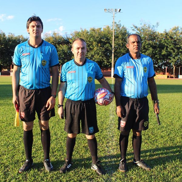 Dois jogos encerram a primeira rodada do 40º Campeonato Municipal de Futebol Amador de Santa Vitória (4)