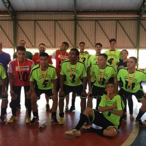 Equipe de futsal de 15 a 17 anos Equipe de futsal de 15 a 17 anos