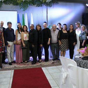 Gratidão e reconhecimento marcam homenagem aos ex-prefeitos de Santa Vitória (14) Gratidão e reconhecimento marcam homenagem aos ex-prefeitos de Santa Vitória (14)