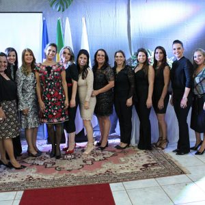 Gratidão e reconhecimento marcam homenagem aos ex-prefeitos de Santa Vitória (18) Gratidão e reconhecimento marcam homenagem aos ex-prefeitos de Santa Vitória (18)