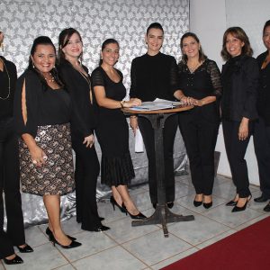 Gratidão e reconhecimento marcam homenagem aos ex-prefeitos de Santa Vitória (30) Gratidão e reconhecimento marcam homenagem aos ex-prefeitos de Santa Vitória (30)