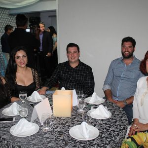 Gratidão e reconhecimento marcam homenagem aos ex-prefeitos de Santa Vitória (36) Gratidão e reconhecimento marcam homenagem aos ex-prefeitos de Santa Vitória (36)