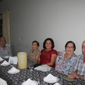 Gratidão e reconhecimento marcam homenagem aos ex-prefeitos de Santa Vitória (42) Gratidão e reconhecimento marcam homenagem aos ex-prefeitos de Santa Vitória (42)