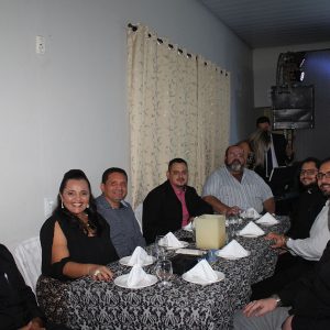 Gratidão e reconhecimento marcam homenagem aos ex-prefeitos de Santa Vitória (43) Gratidão e reconhecimento marcam homenagem aos ex-prefeitos de Santa Vitória (43)