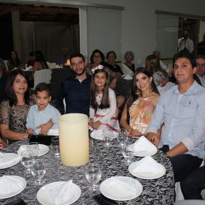 Gratidão e reconhecimento marcam homenagem aos ex-prefeitos de Santa Vitória (47) Gratidão e reconhecimento marcam homenagem aos ex-prefeitos de Santa Vitória (47)