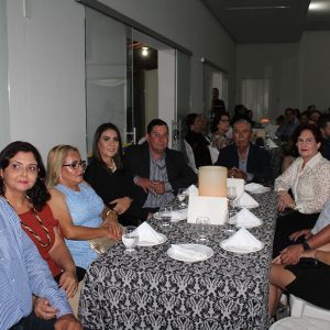 Gratidão e reconhecimento marcam homenagem aos ex-prefeitos de Santa Vitória (48) Gratidão e reconhecimento marcam homenagem aos ex-prefeitos de Santa Vitória (48)