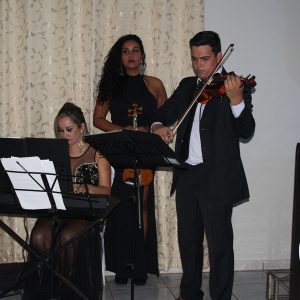 Gratidão e reconhecimento marcam homenagem aos ex-prefeitos de Santa Vitória (49) Gratidão e reconhecimento marcam homenagem aos ex-prefeitos de Santa Vitória (49)