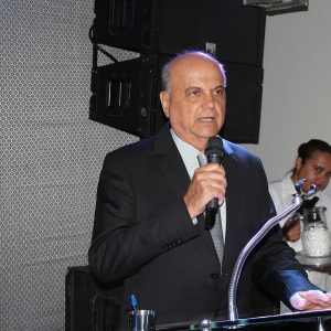 Gratidão e reconhecimento marcam homenagem aos ex-prefeitos de Santa Vitória (55) Gratidão e reconhecimento marcam homenagem aos ex-prefeitos de Santa Vitória (55)