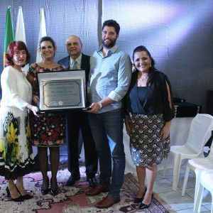 Gratidão e reconhecimento marcam homenagem aos ex-prefeitos de Santa Vitória (60) Gratidão e reconhecimento marcam homenagem aos ex-prefeitos de Santa Vitória (60)