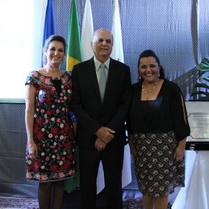 Gratidão e reconhecimento marcam homenagem aos ex-prefeitos de Santa Vitória (78) Gratidão e reconhecimento marcam homenagem aos ex-prefeitos de Santa Vitória (78)