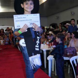 Prefeito Salim Curi prestigia o Concurso Garoto e Garota Exposanta 2019 (24)