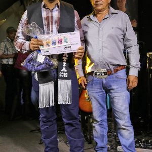 Prefeito Salim Curi prestigia o Concurso Garoto e Garota Exposanta 2019 (27)