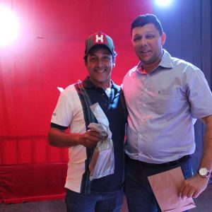 Prefeitura promove grande festa do trabalhador na Praça (100)