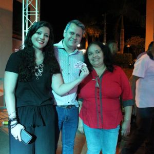 Prefeitura promove grande festa do trabalhador na Praça (116)