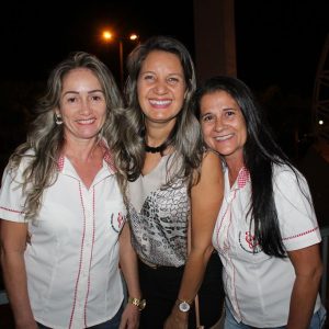 Prefeitura promove grande festa do trabalhador na Praça (51)