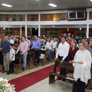 Santa Missa em Ação de Graças celebra os 71 anos de Santa Vitória (10) Santa Missa em Ação de Graças celebra os 71 anos de Santa Vitória (10)