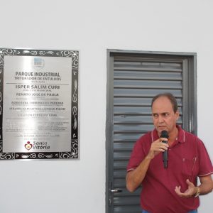 Vice-Prefeito Renato José de Paula Vice-Prefeito Renato José de Paula