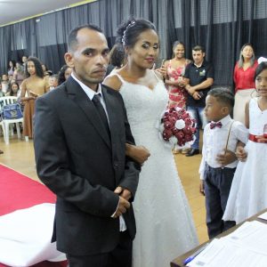 4ª Edição do Casamento Comunitário Evangélico em Santa Vitória (20) 4ª Edição do Casamento Comunitário Evangélico em Santa Vitória (20)