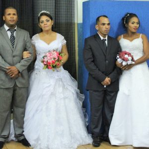 4ª Edição do Casamento Comunitário Evangélico em Santa Vitória (30) 4ª Edição do Casamento Comunitário Evangélico em Santa Vitória (30)