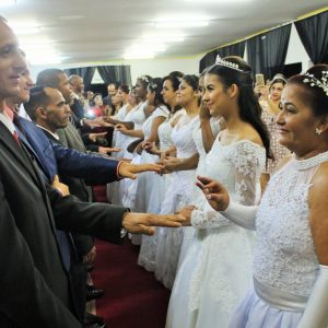 4ª Edição do Casamento Comunitário Evangélico em Santa Vitória (4) 4ª Edição do Casamento Comunitário Evangélico em Santa Vitória (4)