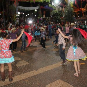 Abertura do 2º Juninão de Santa Vitória (120)