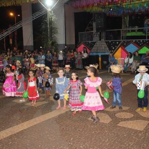 Abertura do 2º Juninão de Santa Vitória (47)
