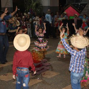 Abertura do 2º Juninão de Santa Vitória (62)