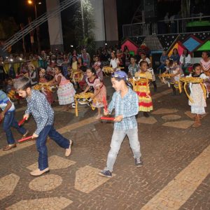 Abertura do 2º Juninão de Santa Vitória (96)
