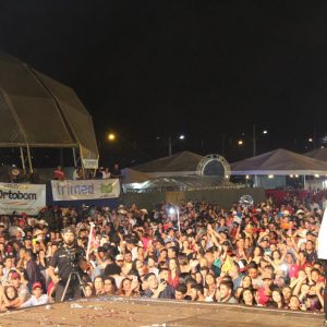 Diego e Victor Hugo fizeram show de encerramento da 39ª Exposanta (7) Diego e Victor Hugo fizeram show de encerramento da 39ª Exposanta (7)