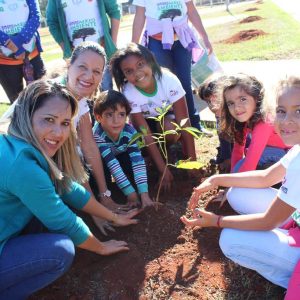 Prefeitura comemora o Dia Mundial de Meio Ambiente com ações envolvendo os alunos do Projeto Aprendendo a Crescer (6)