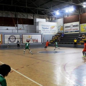 Santa Vitória abre 8 a 1 contra Ituiutaba no primeiro jogo da semifinal da 3ª Copa Pontal do Triângulo Lojas Eduardo de Futsal Infantil 5 Santa Vitória abre 8 a 1 contra Ituiutaba no primeiro jogo da semifinal da 3ª Copa Pontal do Triângulo Lojas Eduardo de Futsal Infantil 5