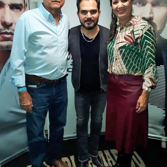 Show da dupla sertaneja Zezé Di Camargo e Luciano mais uma leva multidão ao Parque de Exposições “Salustiano Morais” (1) Show da dupla sertaneja Zezé Di Camargo e Luciano mais uma leva multidão ao Parque de Exposições “Salustiano Morais” (1)