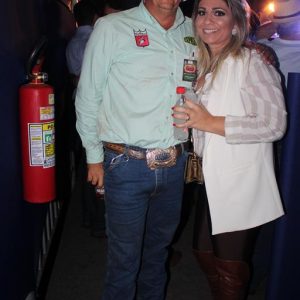 Show da dupla sertaneja Zezé Di Camargo e Luciano mais uma leva multidão ao Parque de Exposições “Salustiano Morais” (14) Show da dupla sertaneja Zezé Di Camargo e Luciano mais uma leva multidão ao Parque de Exposições “Salustiano Morais” (14)