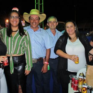 Show da dupla sertaneja Zezé Di Camargo e Luciano mais uma leva multidão ao Parque de Exposições “Salustiano Morais” (16) Show da dupla sertaneja Zezé Di Camargo e Luciano mais uma leva multidão ao Parque de Exposições “Salustiano Morais” (16)