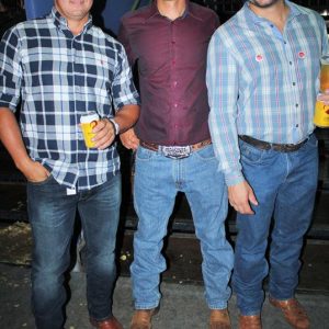 Show da dupla sertaneja Zezé Di Camargo e Luciano mais uma leva multidão ao Parque de Exposições “Salustiano Morais” (20) Show da dupla sertaneja Zezé Di Camargo e Luciano mais uma leva multidão ao Parque de Exposições “Salustiano Morais” (20)