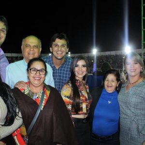 Show da dupla sertaneja Zezé Di Camargo e Luciano mais uma leva multidão ao Parque de Exposições “Salustiano Morais” (24) Show da dupla sertaneja Zezé Di Camargo e Luciano mais uma leva multidão ao Parque de Exposições “Salustiano Morais” (24)