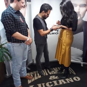 Show da dupla sertaneja Zezé Di Camargo e Luciano mais uma leva multidão ao Parque de Exposições “Salustiano Morais” (4) Show da dupla sertaneja Zezé Di Camargo e Luciano mais uma leva multidão ao Parque de Exposições “Salustiano Morais” (4)