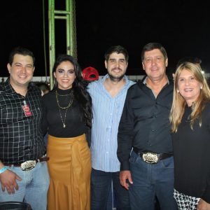 Show da dupla sertaneja Zezé Di Camargo e Luciano mais uma leva multidão ao Parque de Exposições “Salustiano Morais” (54) Show da dupla sertaneja Zezé Di Camargo e Luciano mais uma leva multidão ao Parque de Exposições “Salustiano Morais” (54)